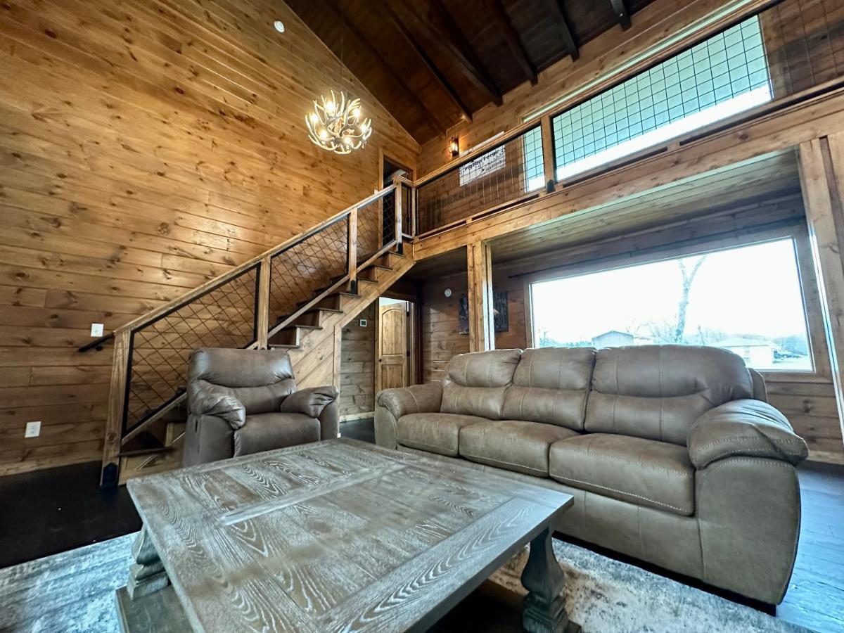 Creekfront Lodge: Brand New! Pigeon Forge Extérieur photo