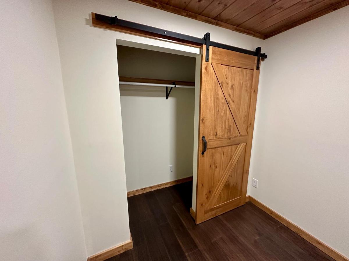 Creekfront Lodge: Brand New! Pigeon Forge Extérieur photo