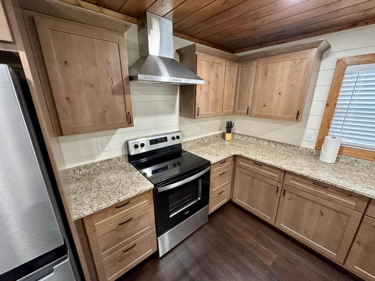 Creekfront Lodge: Brand New! Pigeon Forge Extérieur photo