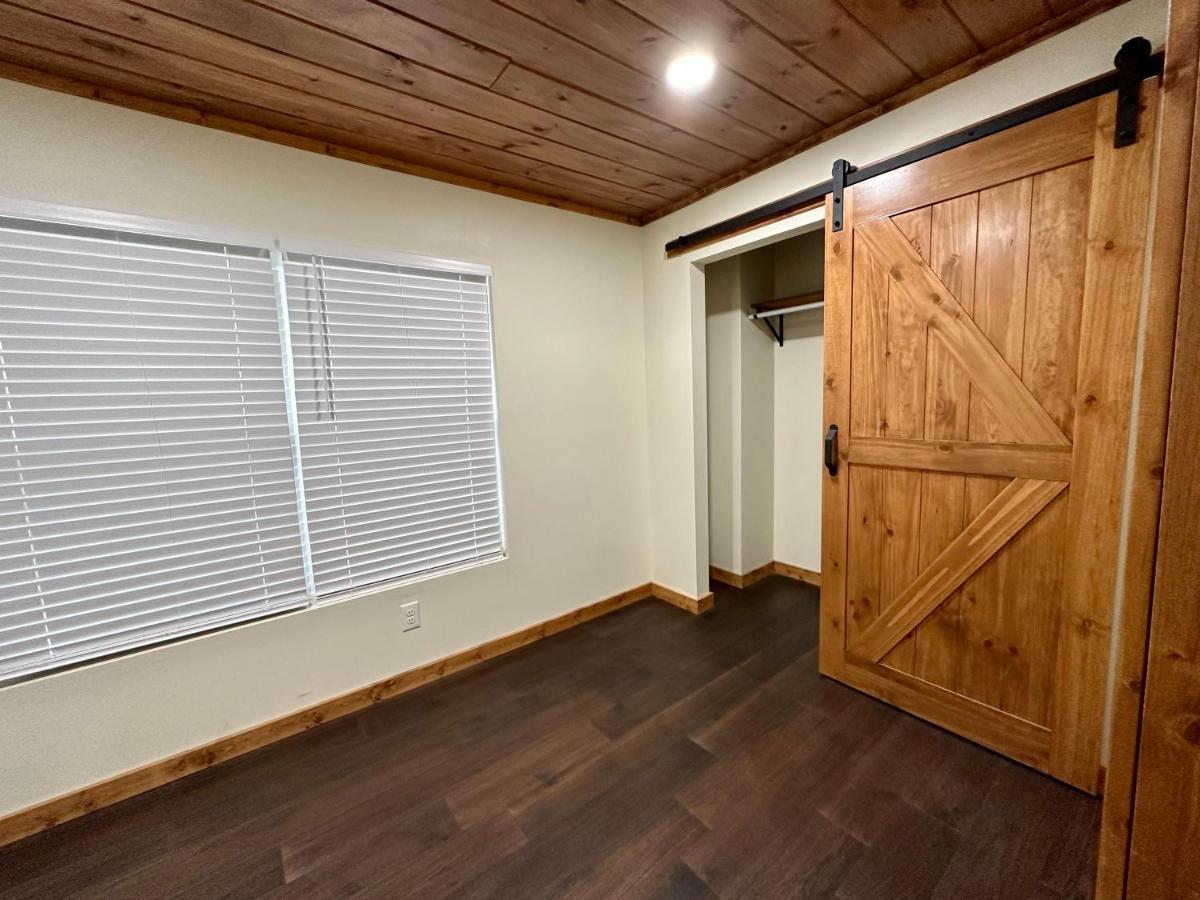 Creekfront Lodge: Brand New! Pigeon Forge Extérieur photo